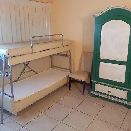I Caloseni Oda ve Kahvaltı 3*